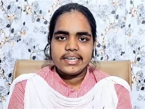 UP Board 10वीं Toper Prachi ने कराया ऐसा Makeover हुआ Viral