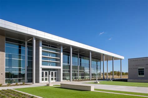 Crowley ISD Central Administration Building - L.A. Fuess Partners : L.A ...