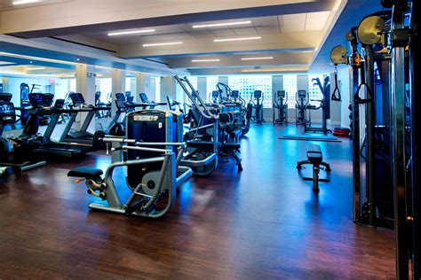 Hotel with Fitness Center NYC | New York Marriott Downtown