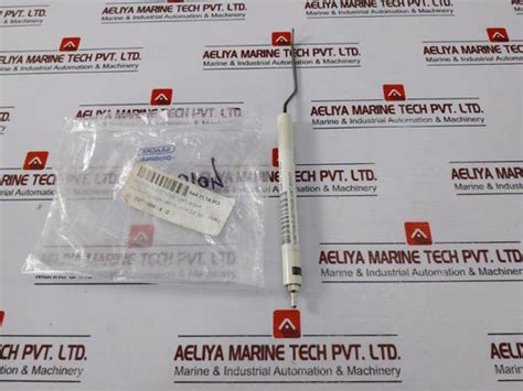 Saacke 296518 Ignition Electrode Unit (Right) – Aeliya Marine Tech