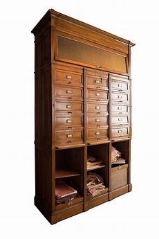 gonnelli casa d aste coppia di mobili da archivio asta design grafica gonnelli casa d aste coppia di mobili da archivio asta design grafica