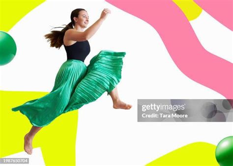 Skirt Flying Prank 的图像结果