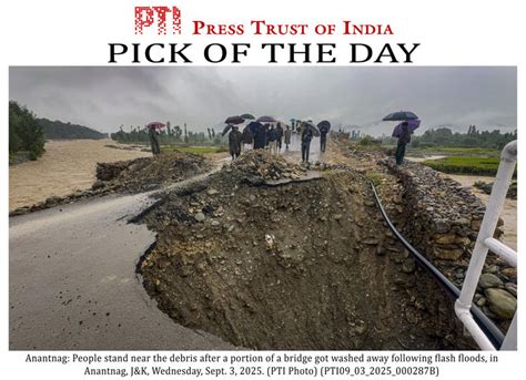Torrential rain across J-K; 2 killed in house collapse, 100 rescued