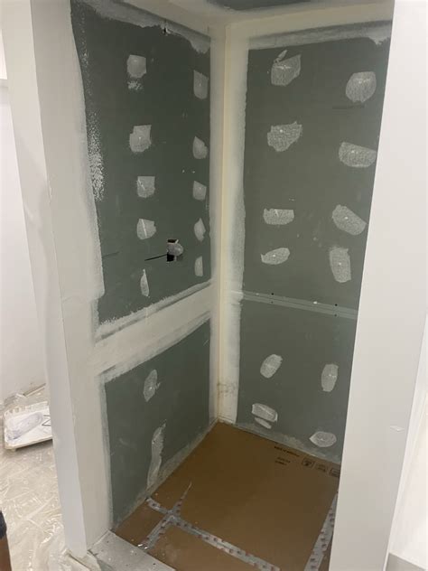 Basement Bath 的图像结果