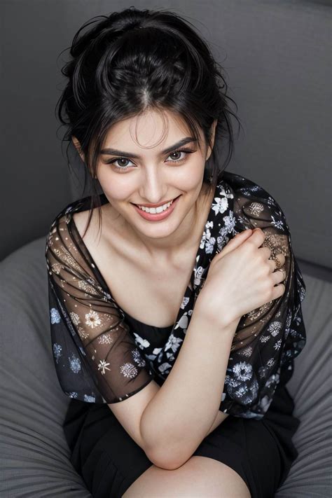 Yael Aris - v1 | Tensor.Art