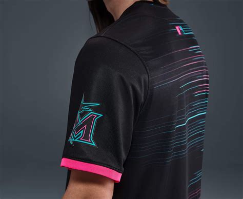 Miami Marlins 2025 City Connect Jersey