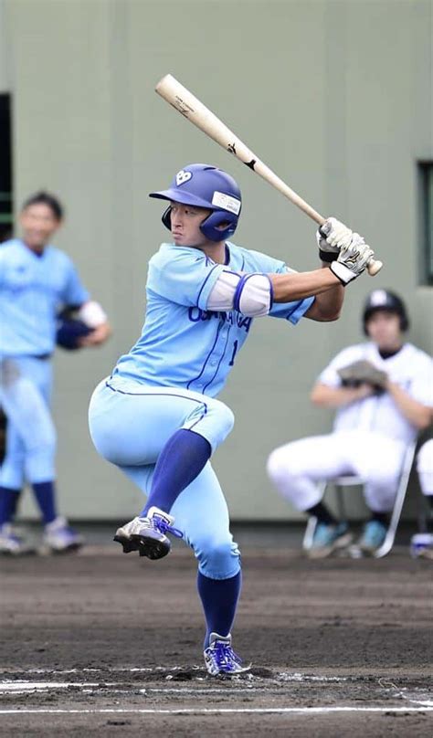 【フォトギャラリー】【ドラフト】阪神ドラ1の大阪ガス・近本「世界一熱いファン」「自分の武器は脚、走塁」 - 産経ニュース