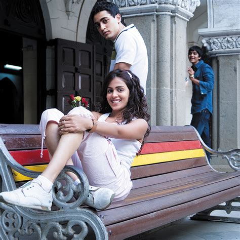 JAANE TU YA JAANE NA - AKP Films