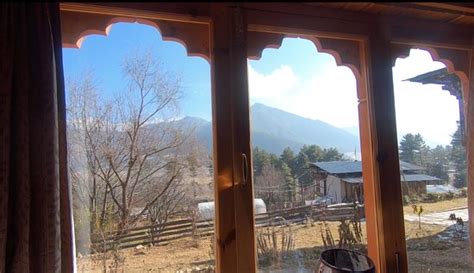 Gangtey Photos - Featured Images of Gangtey, Wangdue Phodrang District ...