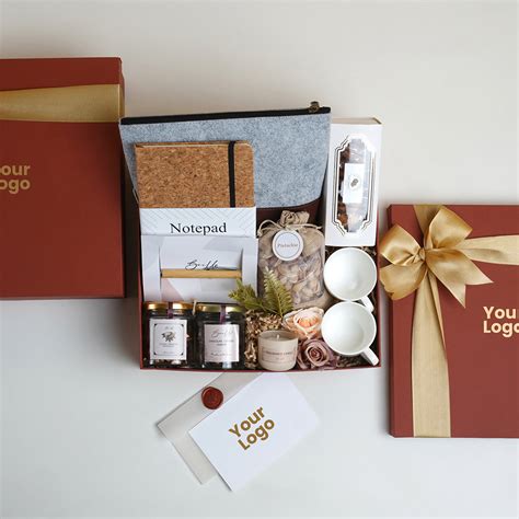 Buy Loaded Corporate Hamper Online – Premium Gift Box for Employees ...