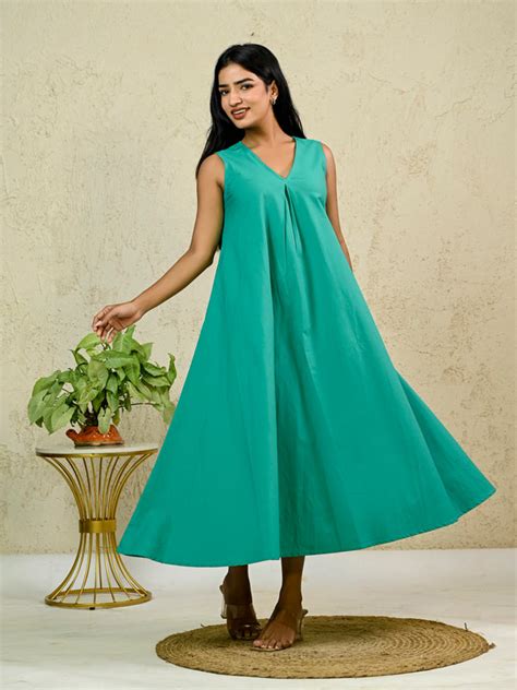Shop Comfortable and Stylish Cotton Dresses for Women | Inaaya Jaipur ...