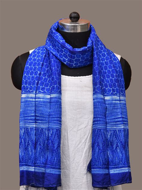 Blue Shibori Silk Handloom Stole with Honeycomb Design ds3163 – Uppada