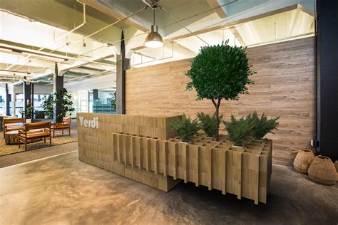 Rezultat imagine pentru Reception Desk Design