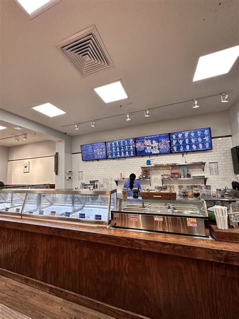 The Yard Milkshake Bar - Flowood Mississippi Ice Cream - HappyCow