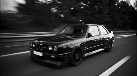 BMW M3 E30 : BMW