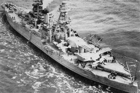 巨舰大炮主义的产物——九十年代仍在战争中使用的美军巨型舰炮