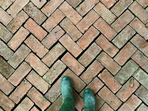Herringbone Bricklaying Patterns