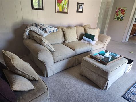 Freehold Estate Sale~ Furniture, Decor, Clothing,... starts on 4/25/2023
