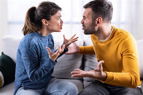 Crossing swords and sparks flying (Idioms about arguing) - About Words - Cambridge Dictionary blog