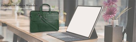 UZR Slim Croco 16 Inch Laptop Messenger Bag, Faux Leather, Green, 12 ...