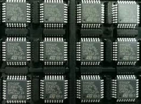 Microcontroller - MICROCHIP PIC18F26K22-I/SO, SOIC-28 Trader ...