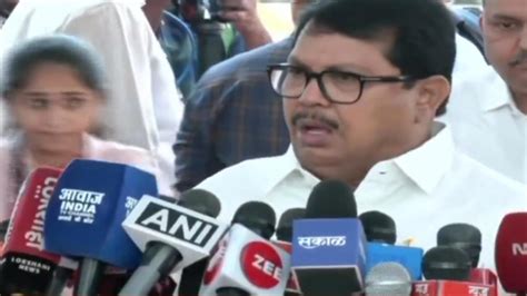 `Dhananjay Munde must be made co-accused in case linked to Beed ...