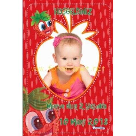 Cute Strawberry Themed - Poster - Door Decoration - www.fotomagnet.net