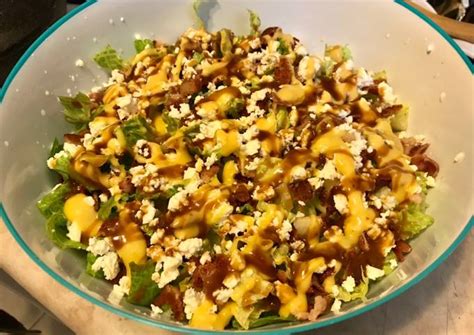 Layered Cobb Salad Recipe by Katya Katyusha - Cookpad