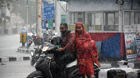 Tamil Nadu Weather: Tenkasi, Theni, And Dindigul To Receive Heavy Rain ...