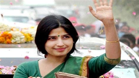 मैनपुरी से डिंपल यादव लड़ेंगी लोकसभा उपचुनाव, बड़ी बहू के खिलाफ अपर्णा ...