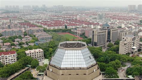 上海大学附属嘉定高级中学被命名为嘉定区实验性示范性高中！