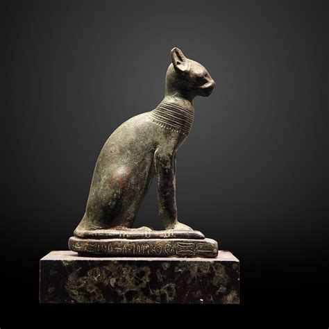 Egyptian Cat Statue: 7 Essential Facts