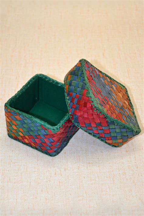 Screw Pine Gift & Trinket Box Bahar – Dharini