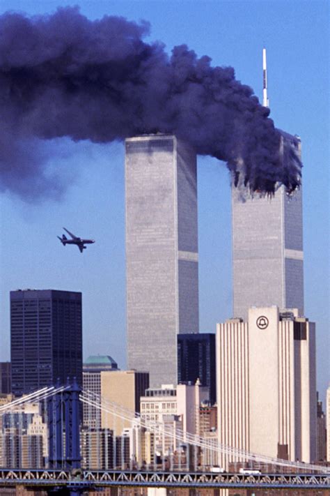 » Les tours jumelles du World Trade Center (2/10) – Les crashs et les ...