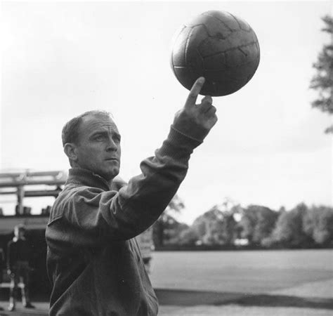 Tribute: Real great and 'complete player' Di Stefano leaves a lasting ...