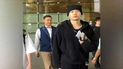 K-Pop star Jackson Wang visits India, greets fans with 'namaste ...