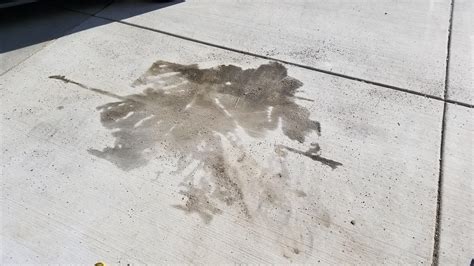 How To Clean Oil Stains From Concrete Garage Floor | Floor Roma