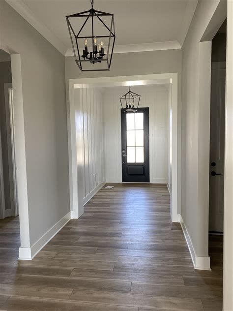 Modern Grey Flooring for a Stylish Home