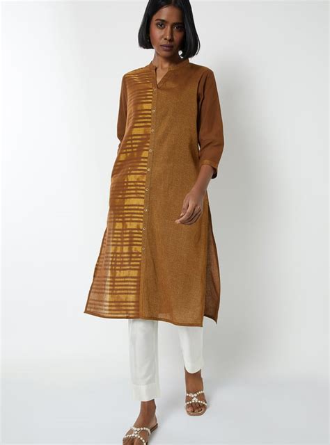 Buy Women Metallic Print Straight Kurta Online at just Rs. 599.0 ...