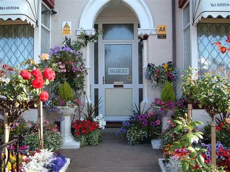 THE ADELAIDE PREMIER GUEST HOUSE (Cleethorpes) - Hotel Reviews & Photos ...