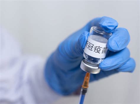 新冠疫苗第二、第三针应何时打？杭州市疾控中心专家这么说……