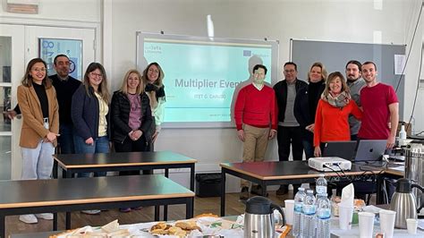 Rezultat imagine pentru Data Literate