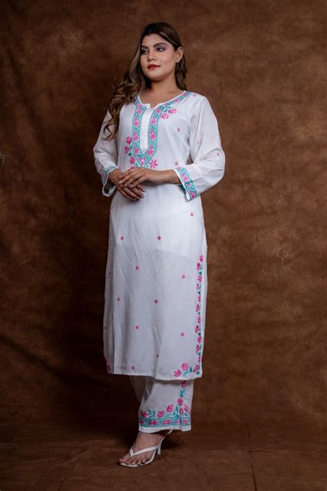 Gul Noor White Embroidered Modal Kurta Set | Hayat's Lucknowi Chikankari