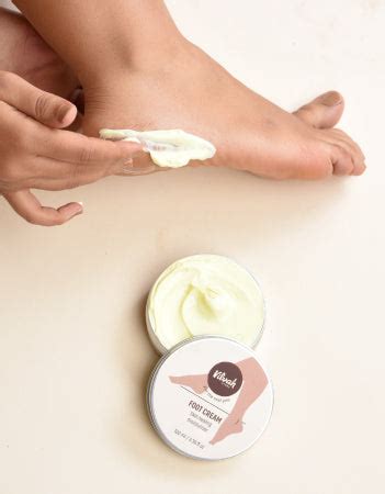 How To Choose The Right Foot Cream For Your Needs?