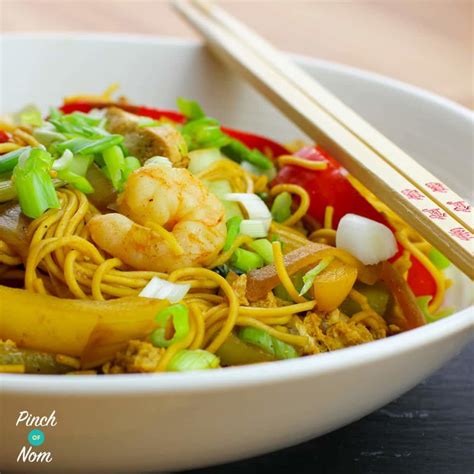 Speedy Singapore Noodles - Pinch Of Nom