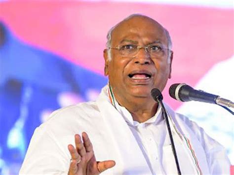 "Congress will raise the share of manufacturing GDP to 20% in next five ...