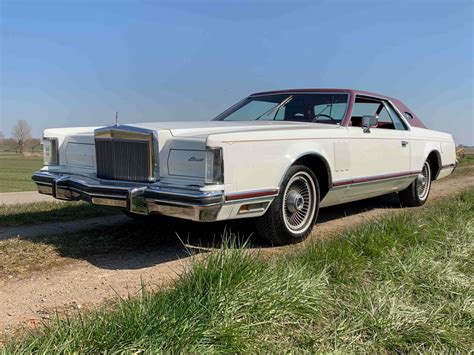 For Sale: Lincoln Continental Mark V (1977) offered for Price on request