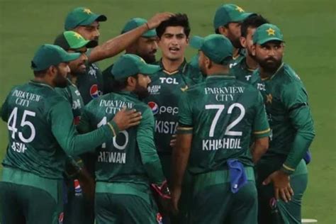 Asia Cup: Pakistan thrash Hong Kong by 155 runs, enter Super 4s