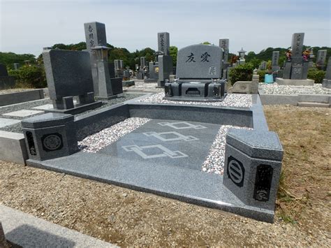 堺市霊園の両家墓施工例 洋型墓石 | 大阪府堺市 石材店：石の東西
