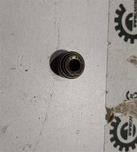 VALVE SEAL STEP CELERIO & BALENO & BREZZA & CELERIO & CIAZ & EECO & ER ...